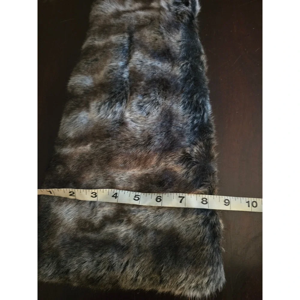 Rachel Zoe Brown Grey Faux Fur Pull Through Scarf Satin Lined Variegated Wrap